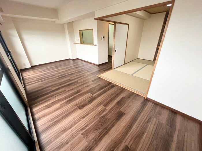 物件内観写真7　(居室)