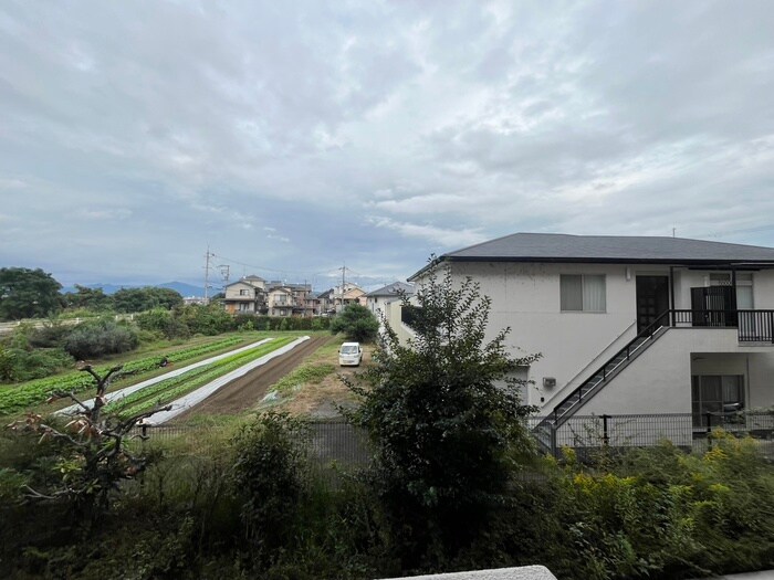 物件内観写真17　(室内からの展望)