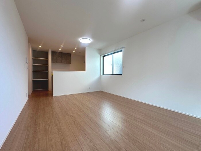 物件内観写真15　(居室)