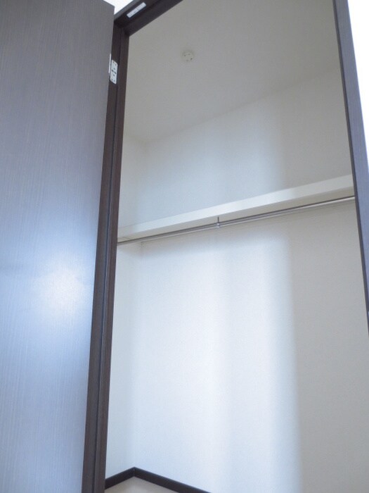 物件内観写真8　(収納)