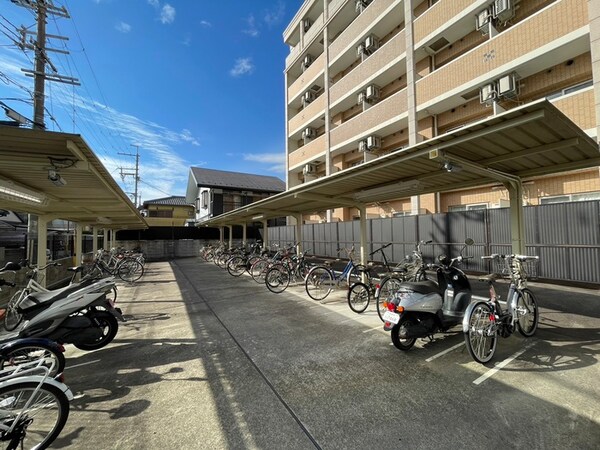 駐輪場