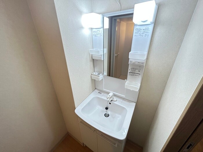 物件内観写真7　(洗面)