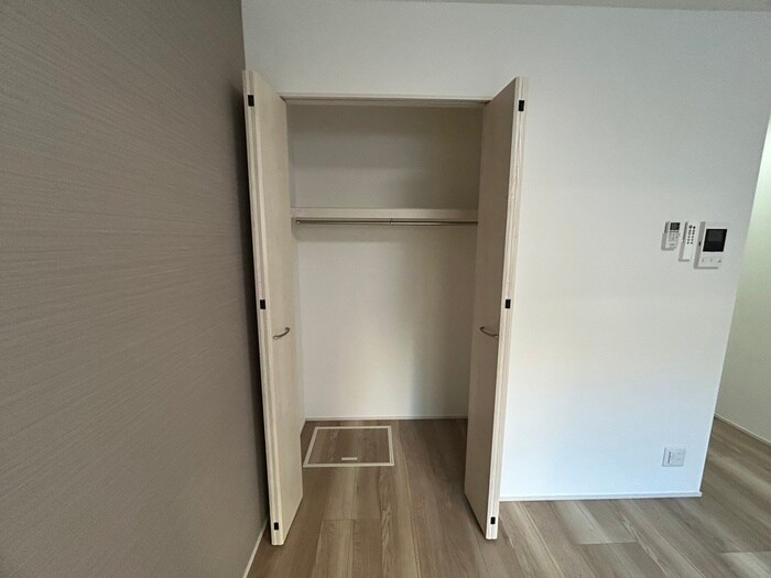 物件内観写真12　(収納)