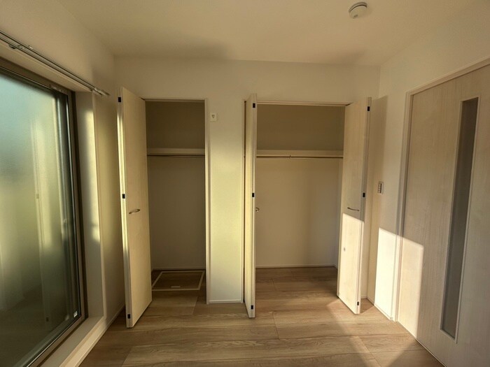 物件内観写真12　(収納)