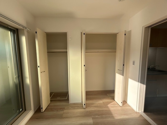 物件内観写真12　(収納)