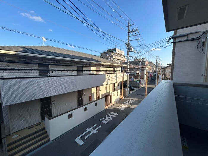 物件内観写真13　(室内からの展望)