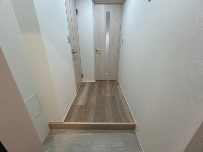 物件内観写真15　(玄関)