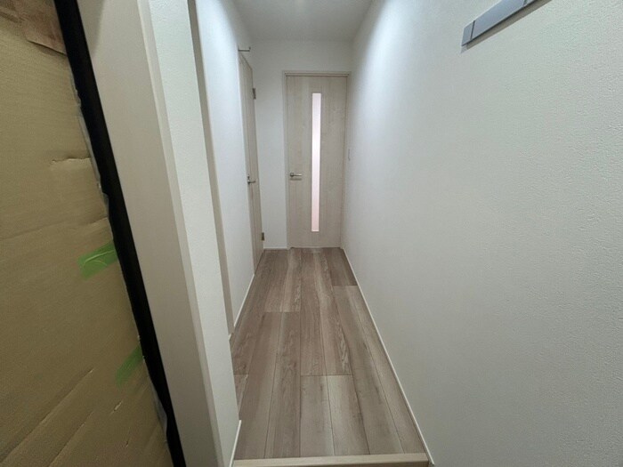 物件内観写真22　(廊下)