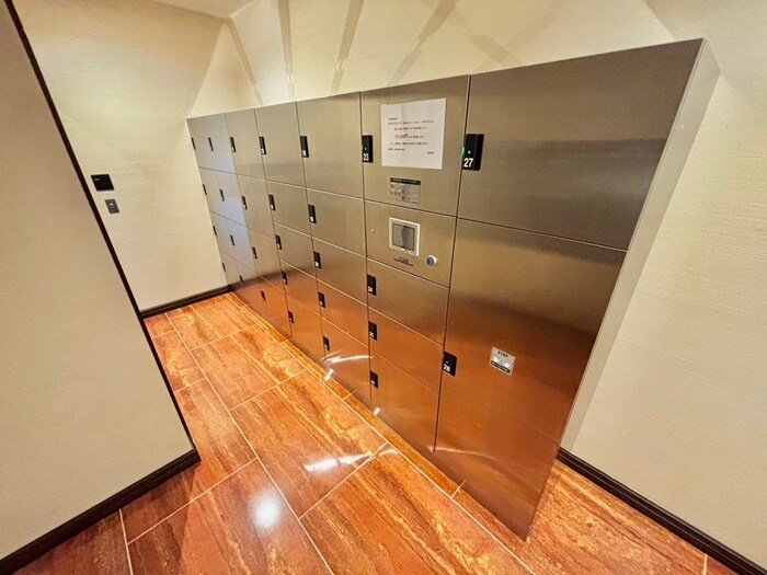 物件外観写真4　(建物設備)