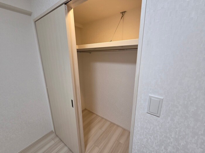物件内観写真15　(収納)
