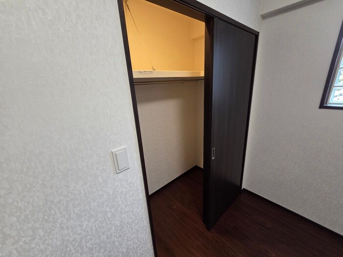 物件内観写真15　(収納)