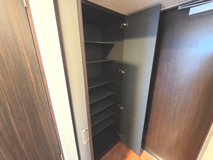 物件内観写真17　(靴箱)