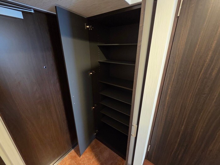 物件内観写真17　(靴箱)