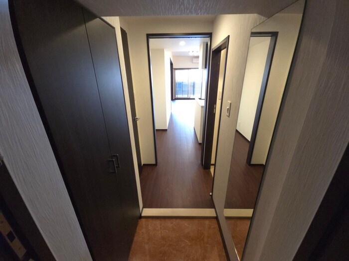 物件内観写真18　(廊下)