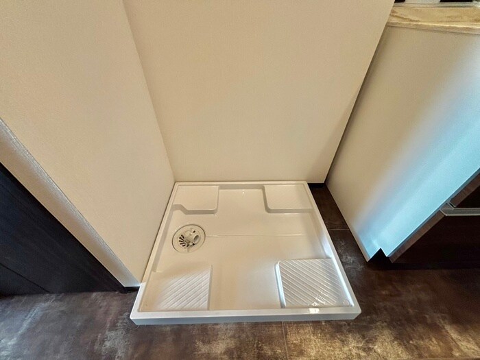 物件内観写真19　(洗濯機置場)