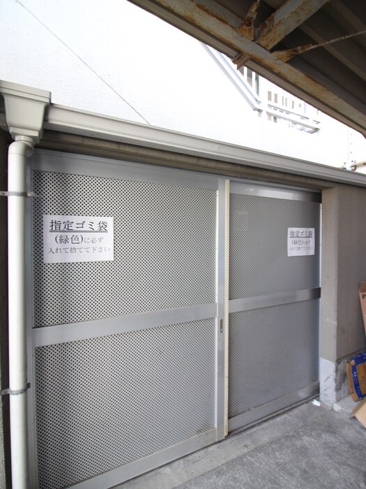 物件外観写真6　(建物設備)