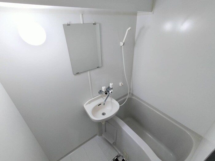 物件内観写真9　(バス／シャワールーム等)