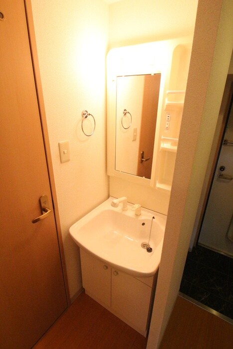 物件内観写真10　(洗面)