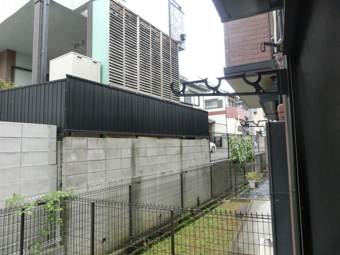 物件内観写真14　(室内からの展望)