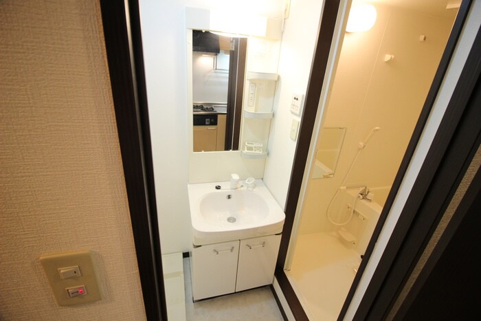 物件内観写真14　(洗面)