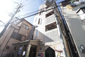 コロル淡路外観写真