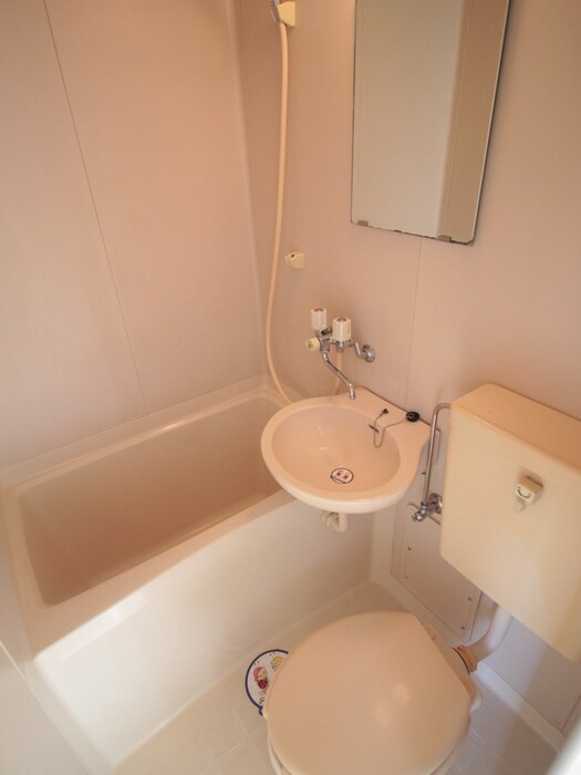 物件内観写真8　(バス／シャワールーム等)