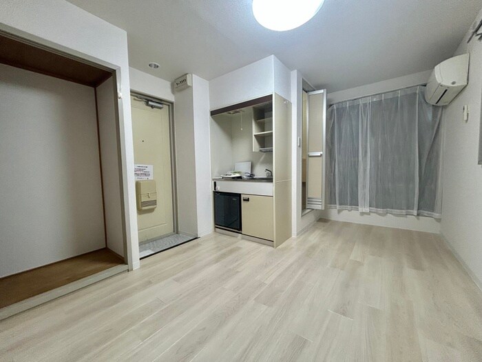 物件内観写真10　(居室)