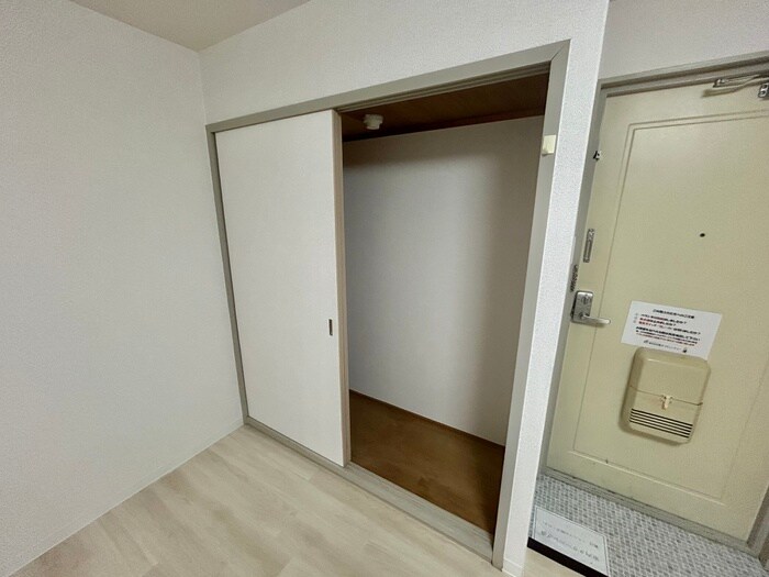 物件内観写真13　(収納)