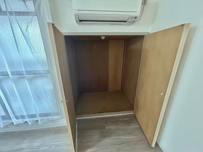 物件内観写真13　(収納)