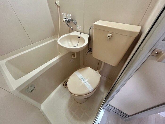 物件内観写真17　(トイレ)