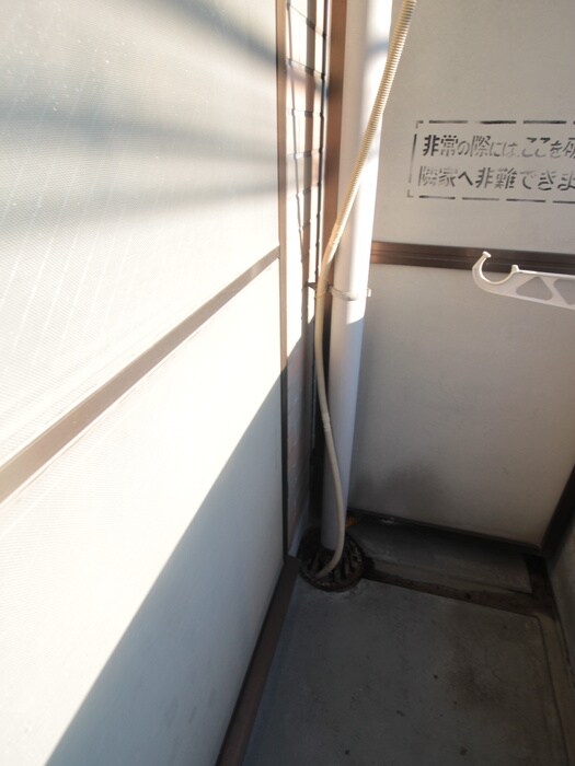 物件内観写真21　(洗濯機置場)