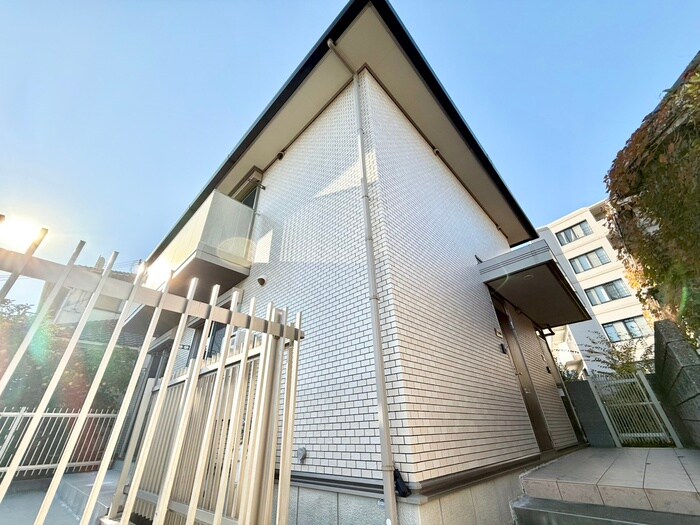 物件外観写真1　(外観写真)