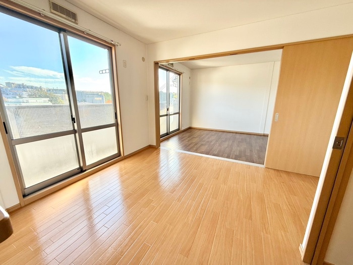 物件内観写真12　(居室)