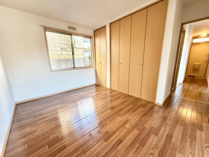 物件内観写真16　(居室)