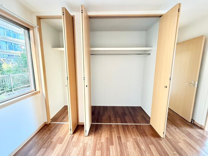 物件内観写真18　(収納)