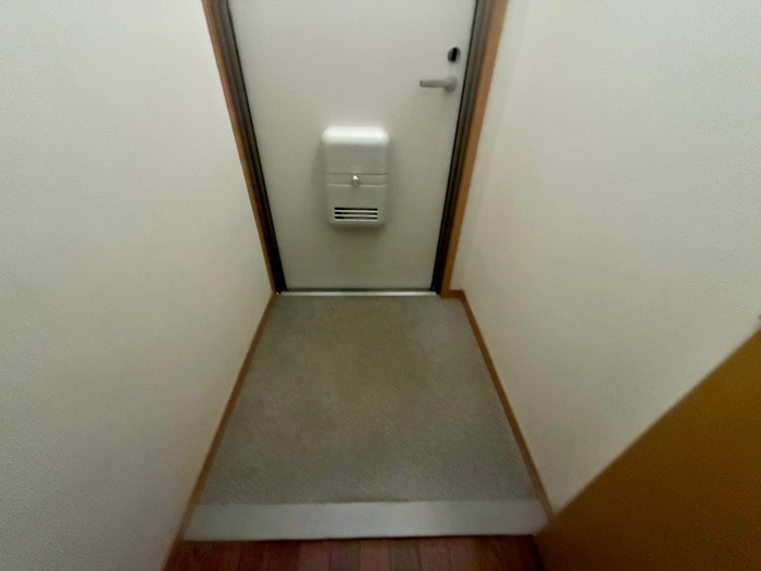 物件内観写真22　(玄関)