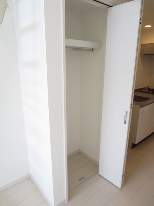 物件内観写真10　(収納)