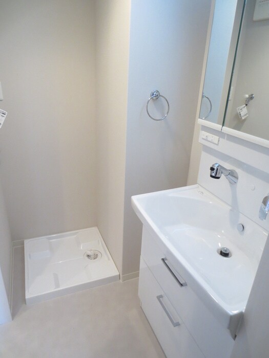 物件内観写真13　(洗面)