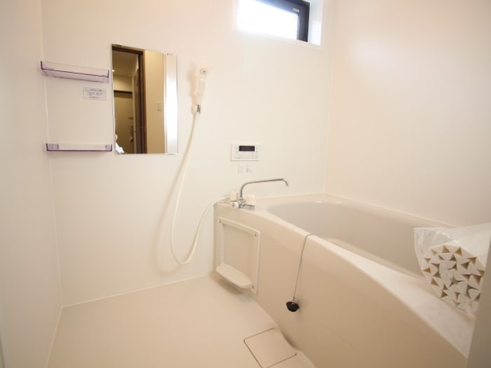 物件内観写真12　(バス／シャワールーム等)