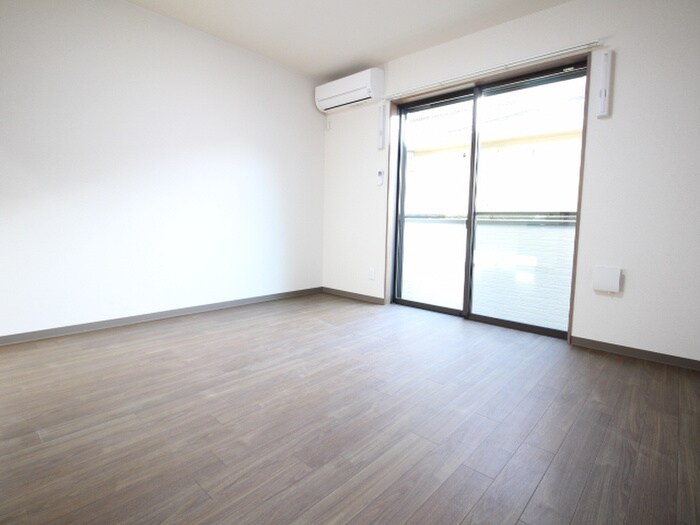 物件内観写真13　(居室)