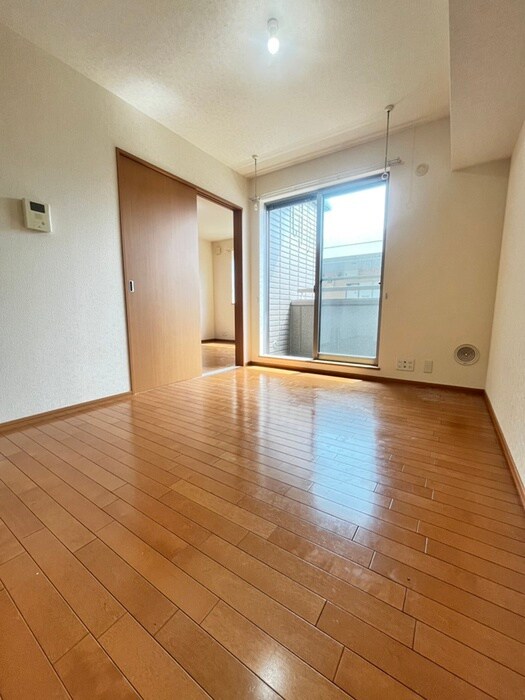 物件内観写真12　(居室)