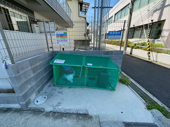 物件外観写真6　(建物設備)