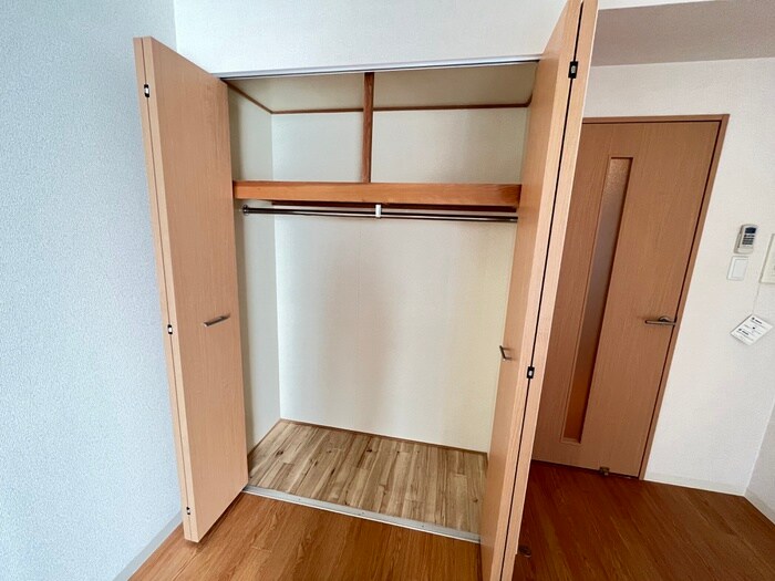 物件内観写真13　(収納)