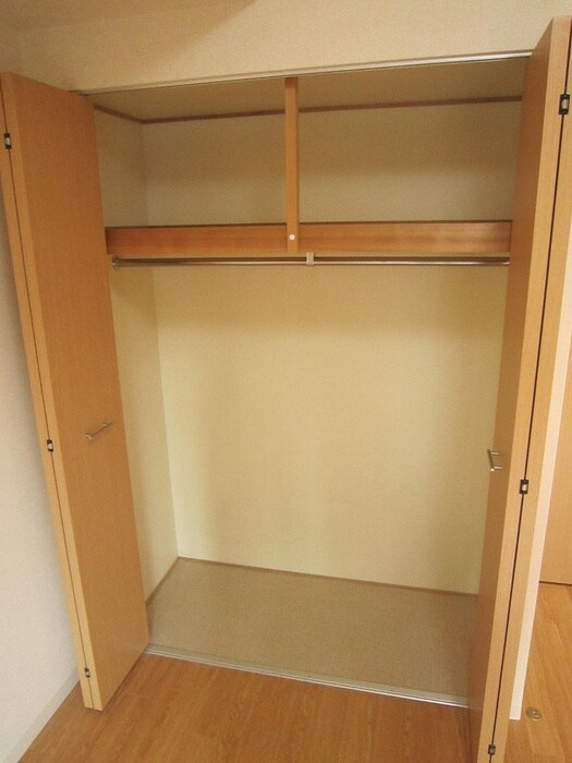 物件内観写真15　(収納)