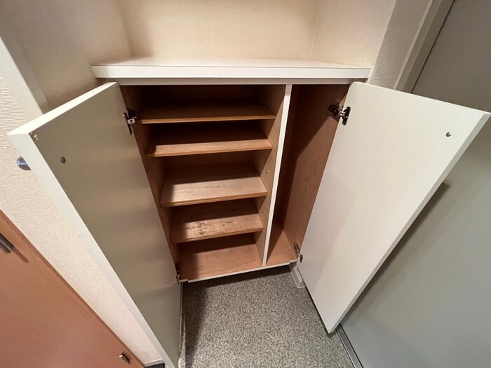 物件内観写真17　(靴箱)