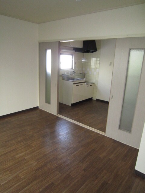 物件内観写真10　(居室)