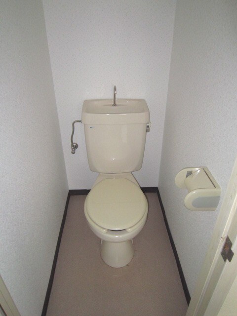 物件内観写真13　(トイレ)