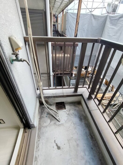 物件内観写真15　(洗濯機置場)