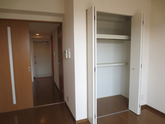 物件内観写真12　(収納)