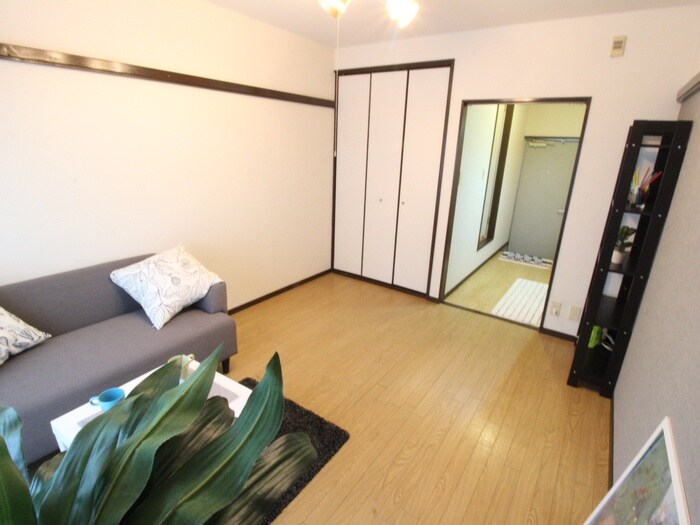 物件内観写真11　(居室)